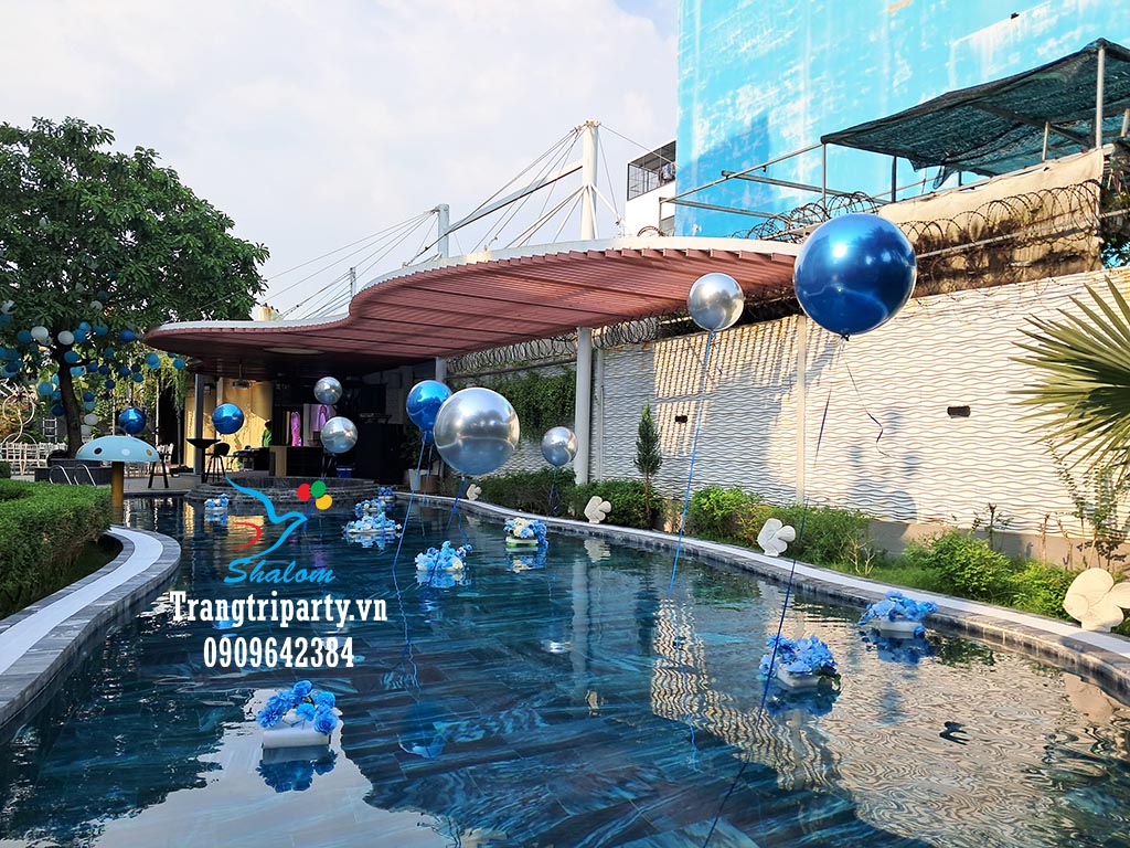 Trang trí sự kiện ngày phụ nữ 8/3 5 trang tri bong bay ho boi